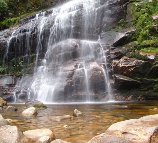 Trilha Cachoeira do Véu da Noiva